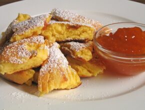 Ricetta del Kaiserschmarrn: un dolce semplice e gustoso