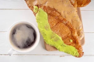 Flat croissant