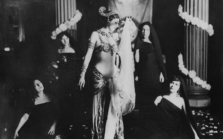 Storia di Mata Hari, da danzatrice a spia fatale