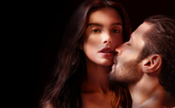 I vantaggi del tradimento, film: trama e personaggi