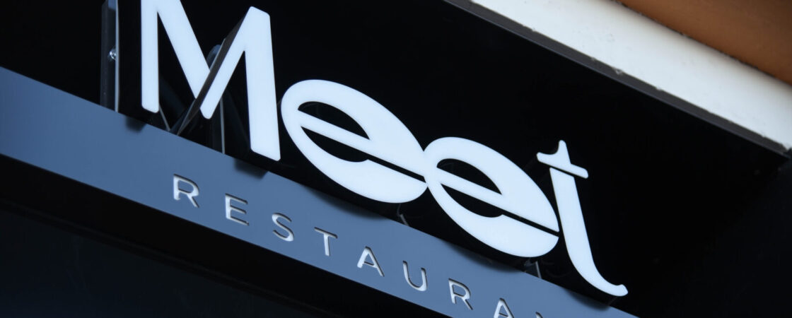 Meet Restaurant: grande inaugurazione sul lungomare di Napoli