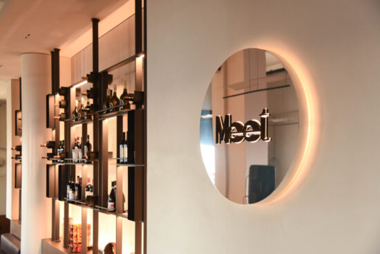 Meet Restaurant: grande inaugurazione sul lungomare di Napoli