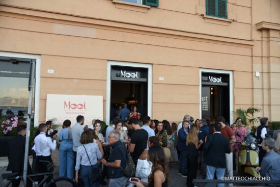 Meet Restaurant: grande inaugurazione sul lungomare di Napoli