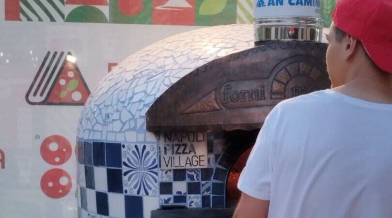 Pizza Tales #PizzaChic: Napoli Pizza Village | 17/06/2024