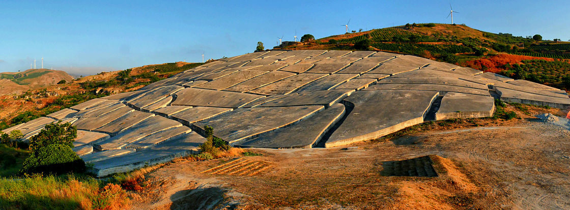 Dipinti di Alberto Burri: 2 da conoscere