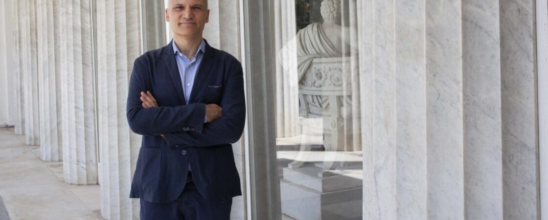 La nuova direzione di Villa Pignatelli - il Direttore Mario Epifani