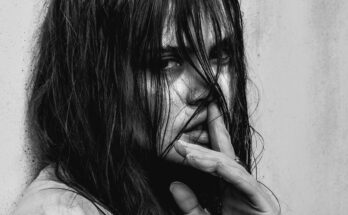 Sofia Isella: la cantautrice statunitense che apre l’Eras Tour
