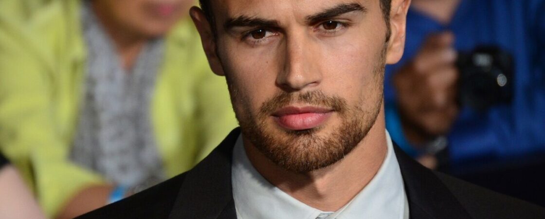 film con Theo James
