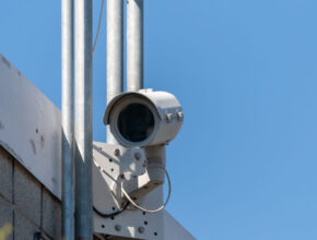 Esperimento di Aqkol, esempio di sicurezza o di lesione dei diritti?