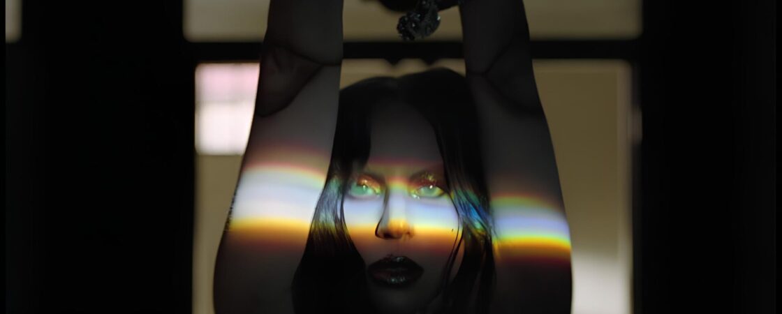 Disease, il nuovo singolo di Lady Gaga | Recensione