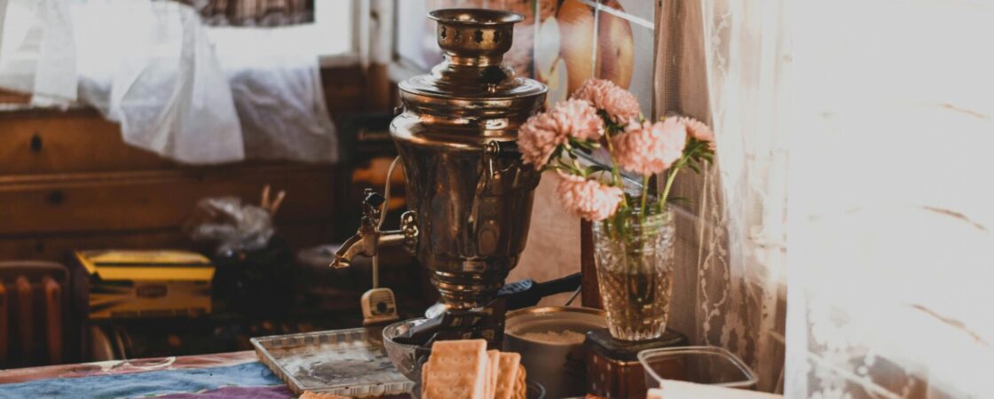Samovar: il rituale del tè nella tradizione russa