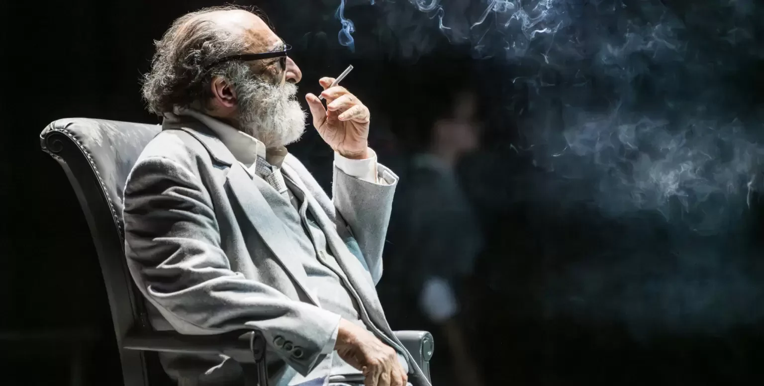 La coscienza di Zeno di Paolo Valerio | Recensione