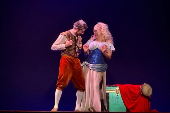 I Menecmi di Zingaro al Teatro Arcobaleno