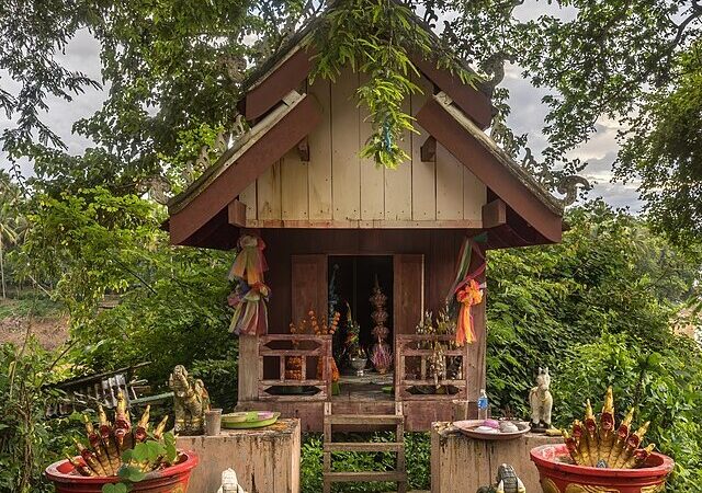 Le case degli spiriti: una viaggio nella cultura thailandese