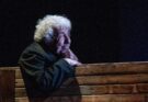 L'uomo dal fiore in bocca - fiori di palco | Recensione