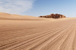 Temperature estreme: sopravvivere agli opposti del mondo