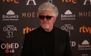 Pedro Almodóvar: il desiderio, la voce, il caos queer di una Spagna liberata
