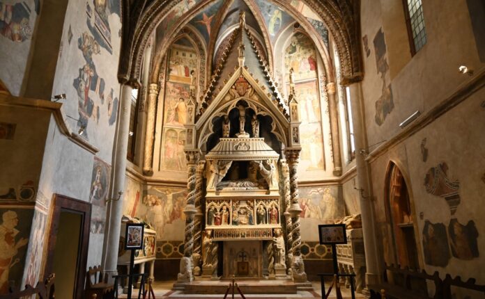 Il restauro della Cappella Capece Minutolo nel Duomo di Napoli