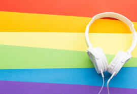 Brani di cantanti queer: 12 da ascoltare per il Pride Month