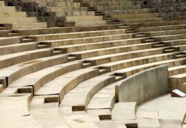 Finanziamenti allo spettacolo dal vivo e dissenso