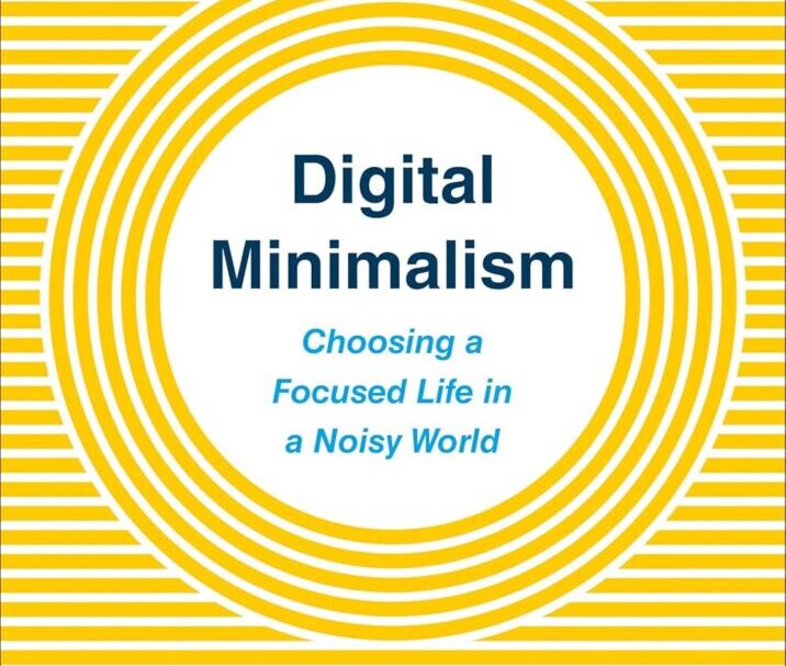 Digital Minimalism: la pace in un'epoca digitale