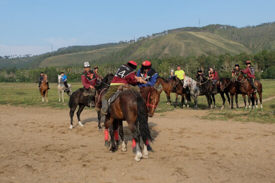 Cosa vedere in Kirghizistan: natura, nomadi e cultura