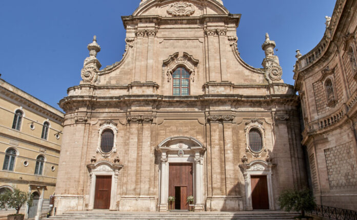 La Cattedrale di Monopoli, una perla tra i monumenti pugliesi