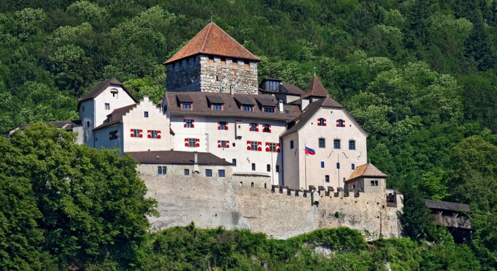 Liechtenstein: il paese della pace e della ricchezza