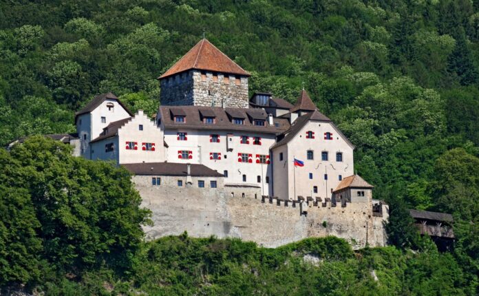 Liechtenstein: il paese della pace e della ricchezza