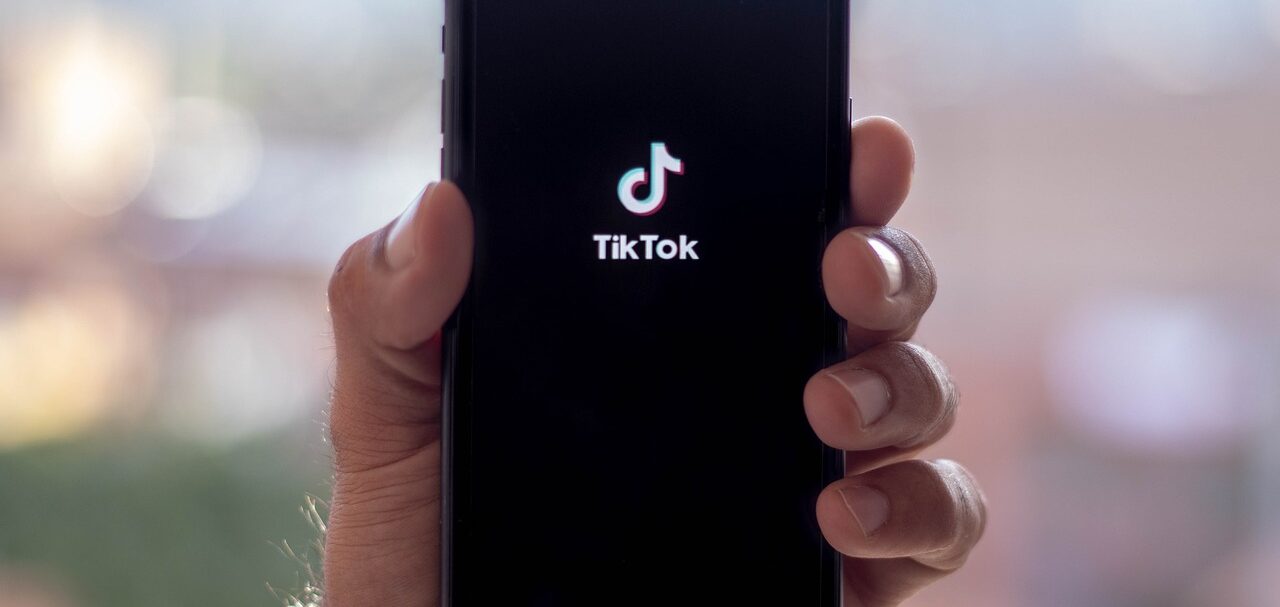 Neologismi di TikTok: 3 da conoscere
