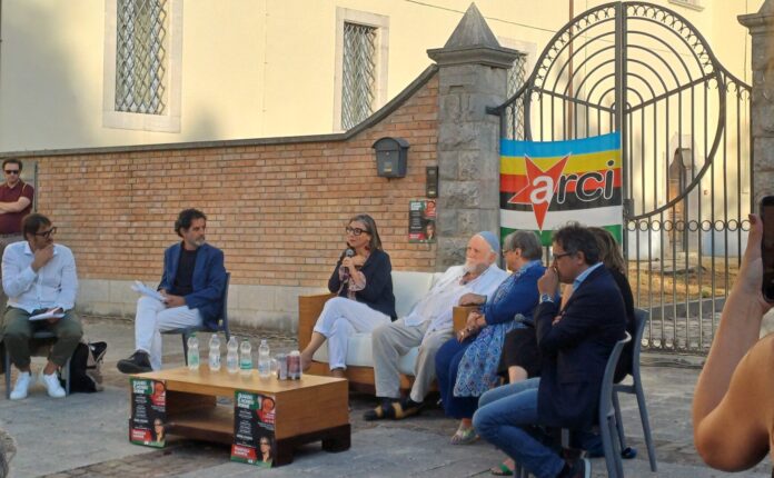 Francesca Albanese, il tour irpino si chiude a Sant'Andrea di Conza
