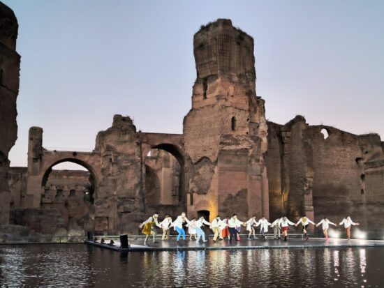 Bonus Track di Hofesh Shechter