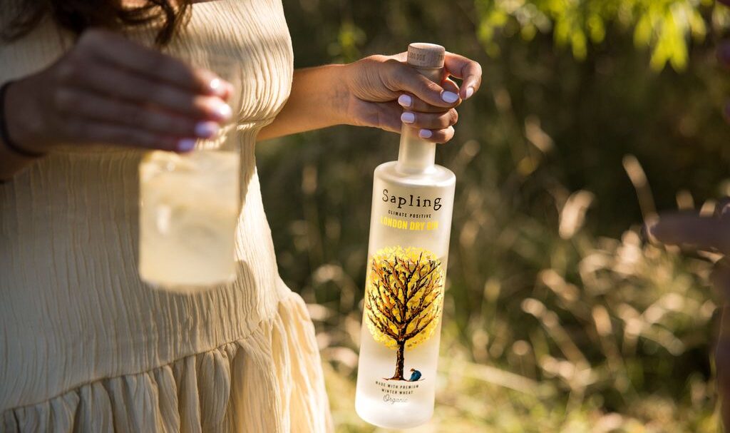 Sapling Spirits in Italia: incontro tra eccellenza, sostenibilità e un albero per ogni bottiglia venduta