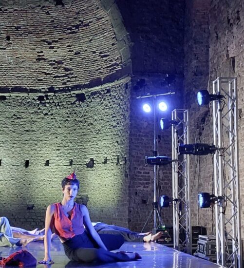 I tacchi a spillo nella coreografia di Sonia Rodriguez