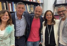Il gioco serio del teatro | Tra umanità, emozioni e attualità