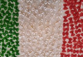 Ricetta di settembre: pasta con zucchine, pomodori e provola