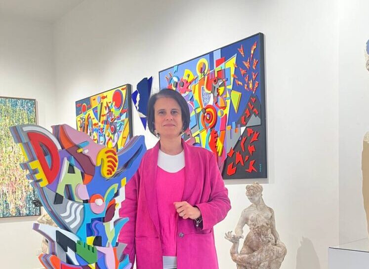 “Time Spent Loving”: 23 artisti in mostra alla Syart Gallery
