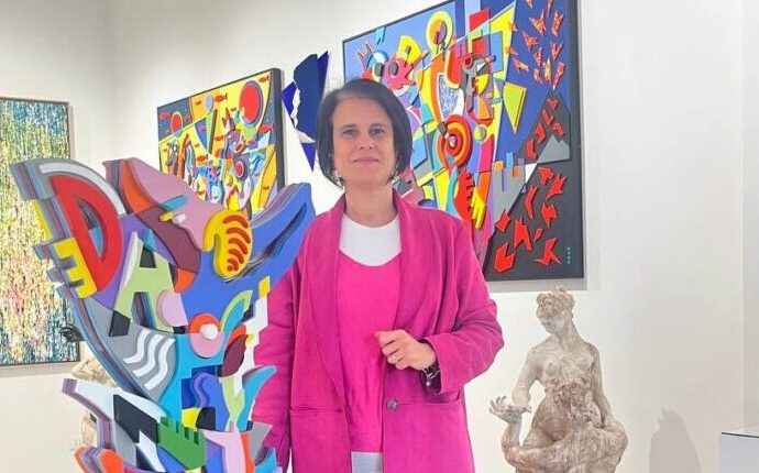 “Time Spent Loving”: 23 artisti in mostra alla Syart Gallery