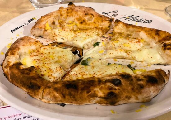Enzo Coccia - pizza per la serata "Pizza, una questione di famiglia"