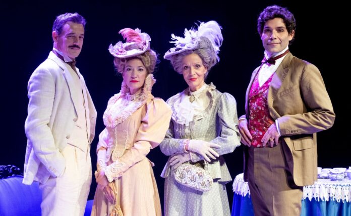 Lucia Poli, Giorgio Lupano, Maria Alberta Navello, Luigi Tabita