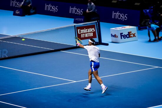 Rafael Nadal durante un match alle ATP Finals del 2019