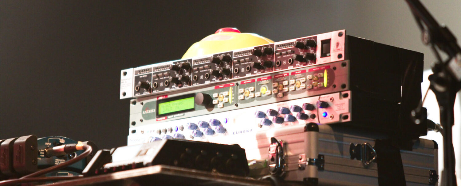 Hyperpop: musica che rompe gli schemi