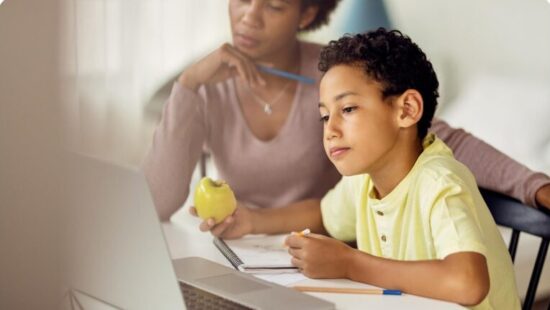 Homeschooling: cos'è l'istruzione parentale?