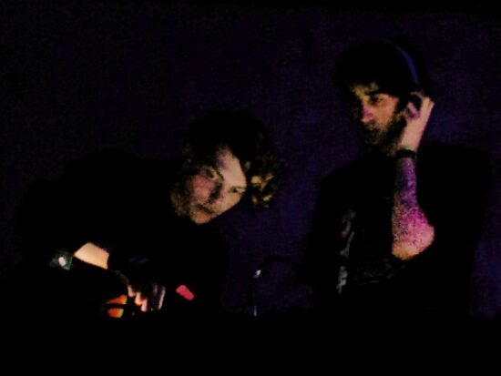 Hyperpop: musica che rompe gli schemi