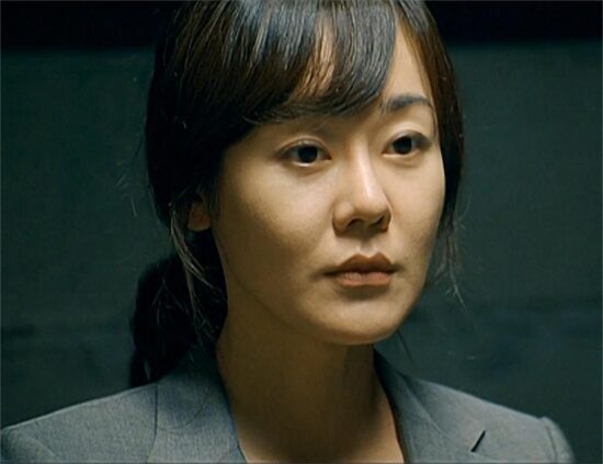 Yunjin Kim