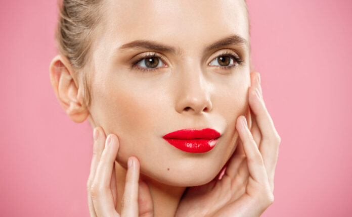 Combo labbra perfetta: sfumature e prodotti da utilizzare