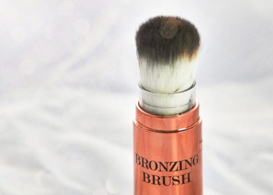 Tecnica Make-Up “No Make-Up”: step magici per sembrare riposate