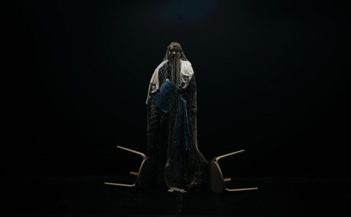 Filastrocca spezzata di Punzo (T. Ateneo) | Recensione