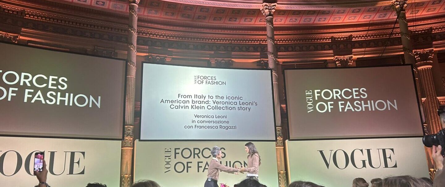 Veronica Leoni a Vogue Forces of Fashion