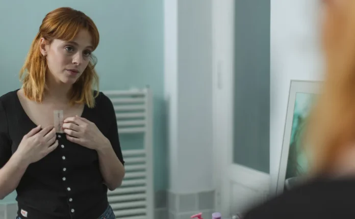 Il cuculo di cristallo, la serie tv Netflix | Recensione